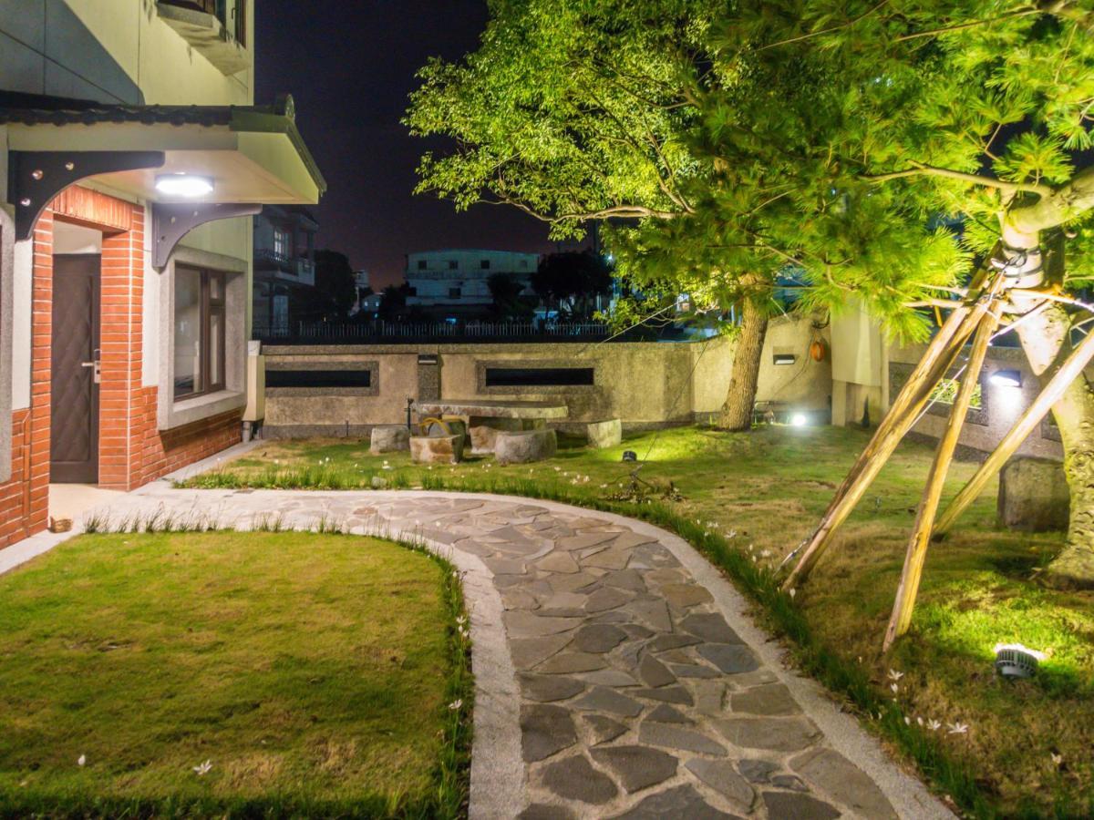 Qing Ping Jn Humanities Hall青萍居人文會館 Wujie Exterior foto